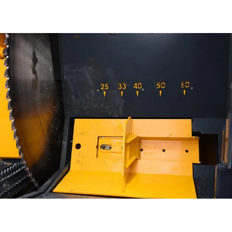 Combiné scieur/fendeur Uniforest 53/40 Premium Combiné scieur/fendeur Uniforest 53/40 Premium