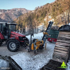 Scie à bûche Uniforest WKA 700 CD T5 Scie à bûche Uniforest WKA 700 CD T5