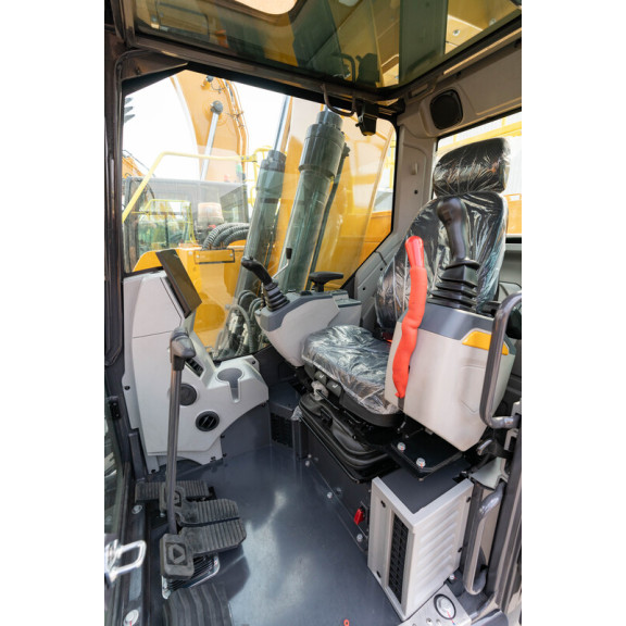 Pelle XCMG XE 235ECR