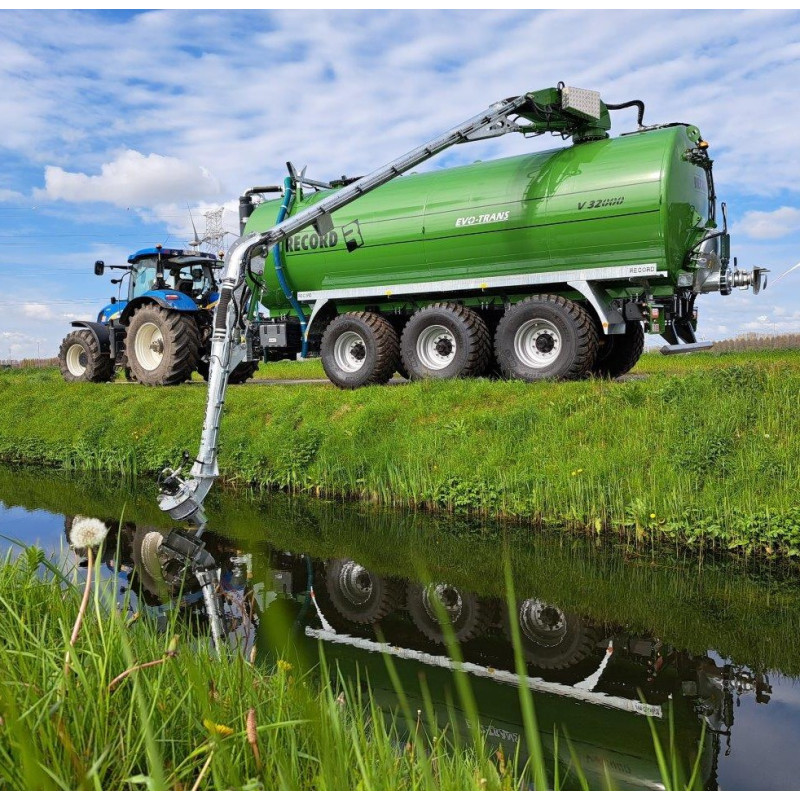 Tonne de ravitaillement Record Trailer Evo-Trans 28.000l Tonne de ravitaillement Record Trailer Evo-Trans 28.000l