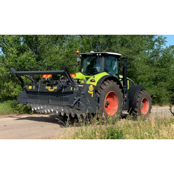 Broyeur forestier Valentini Cannibal de 1.80 &agrave; 3.50m, profondeur jusqu'&agrave; 50cm