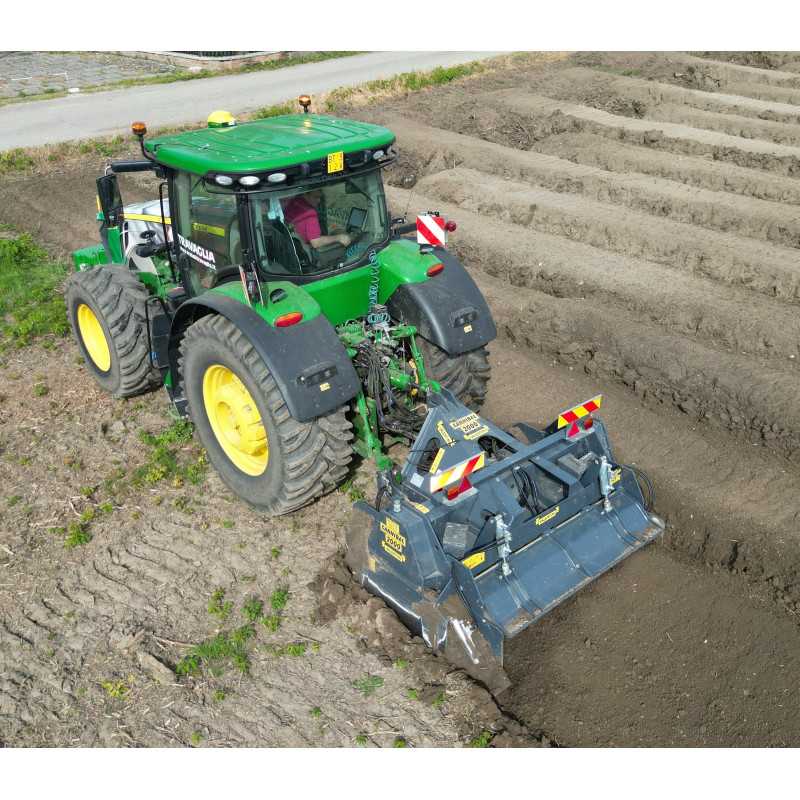 Broyeur forestier Valentini Cannibal de 1.80 à 3.50m, profondeur jusqu'à 50cm Broyeur forestier Valentini Cannibal de 1.80 à 3.50m, profondeur jusqu'à 50cm