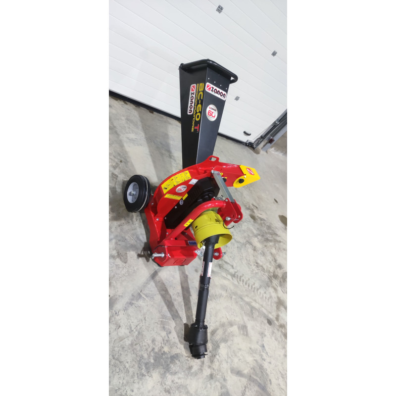 Broyeur de branche entrainement prise de force Zanon BC 60-T