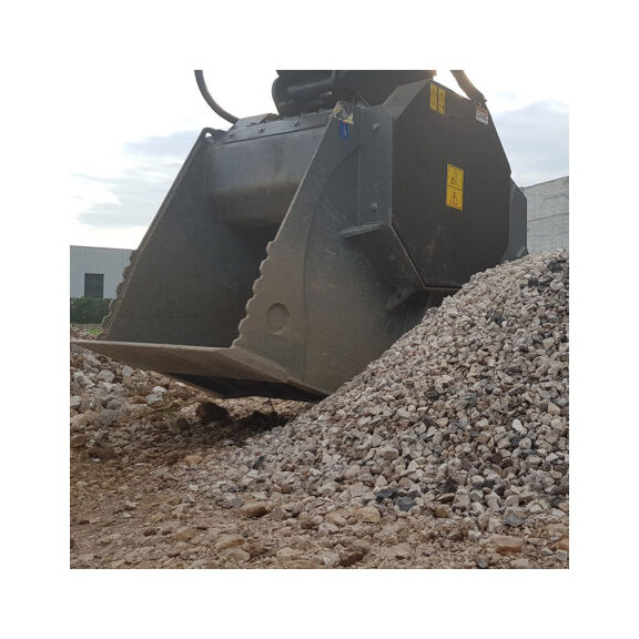 Godet concasseur CM CBF 60