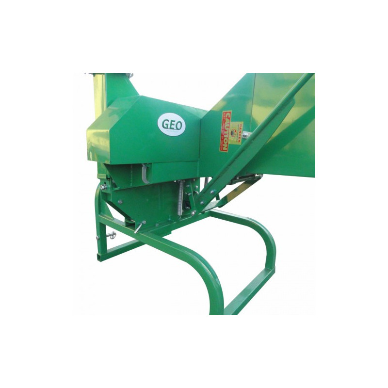 Broyeur de branche prise de force GEO ECO 17 avec ameneur