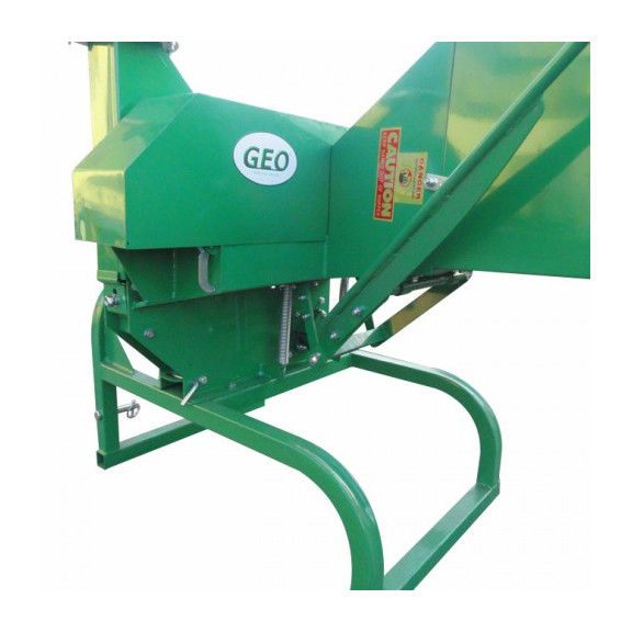 Broyeur de branche prise de force GEO ECO 17 avec ameneur