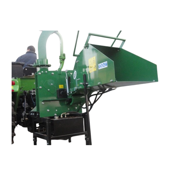 Broyeur de branche prise de force GEO ECO 17H avec ameneur hydraulique