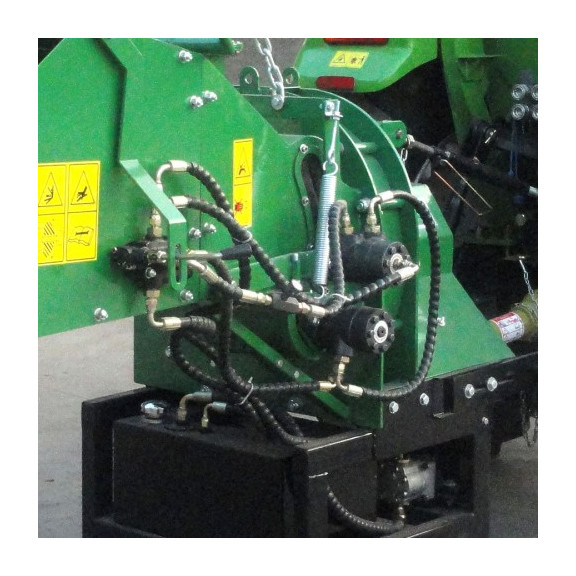 Broyeur de branche prise de force GEO ECO 17H avec ameneur hydraulique