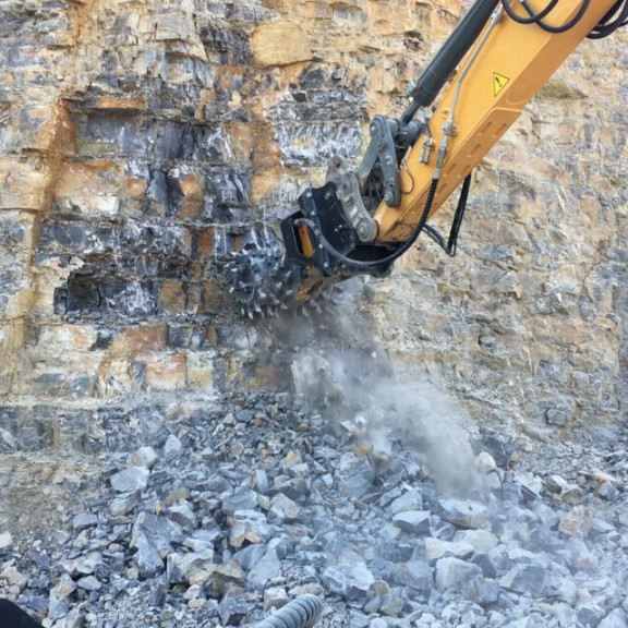 Fraise hydraulique MB-R900