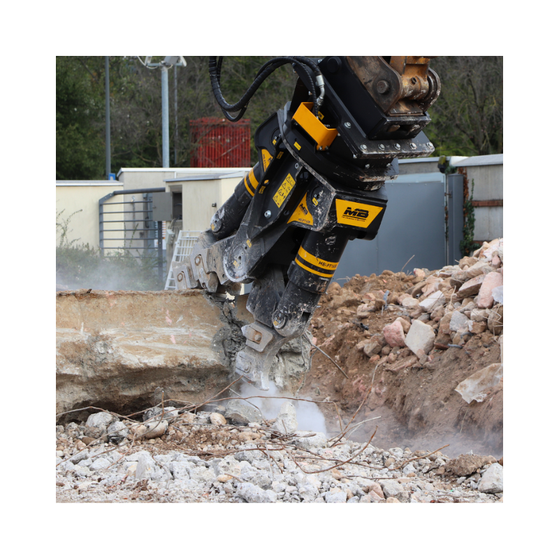 Pince croc b&eacute;ton MB-PT1650