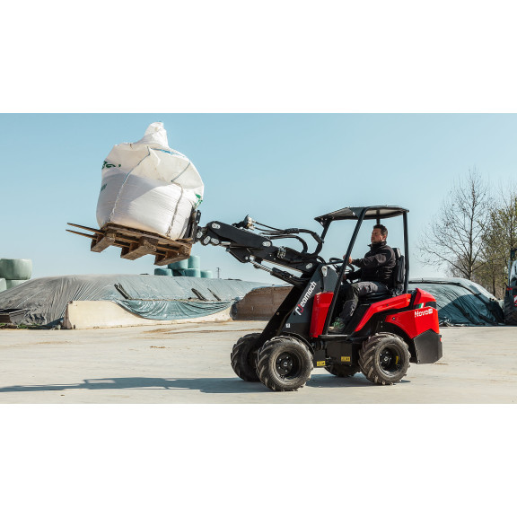 Fourche &agrave; palettes 1T8