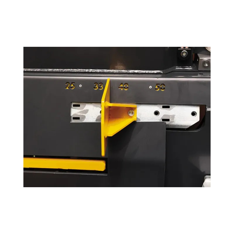 Combiné scieur/fendeur Uniforest 43/20 Combiné scieur/fendeur Uniforest 43/20